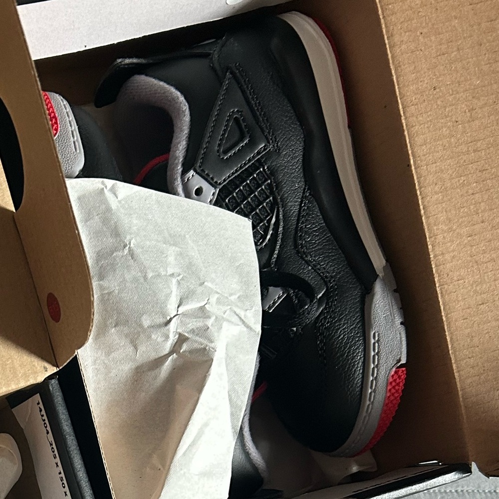 Jordan 4 Retro TD Size 9c Toddler Preschool Bred Black Fire Red Grey